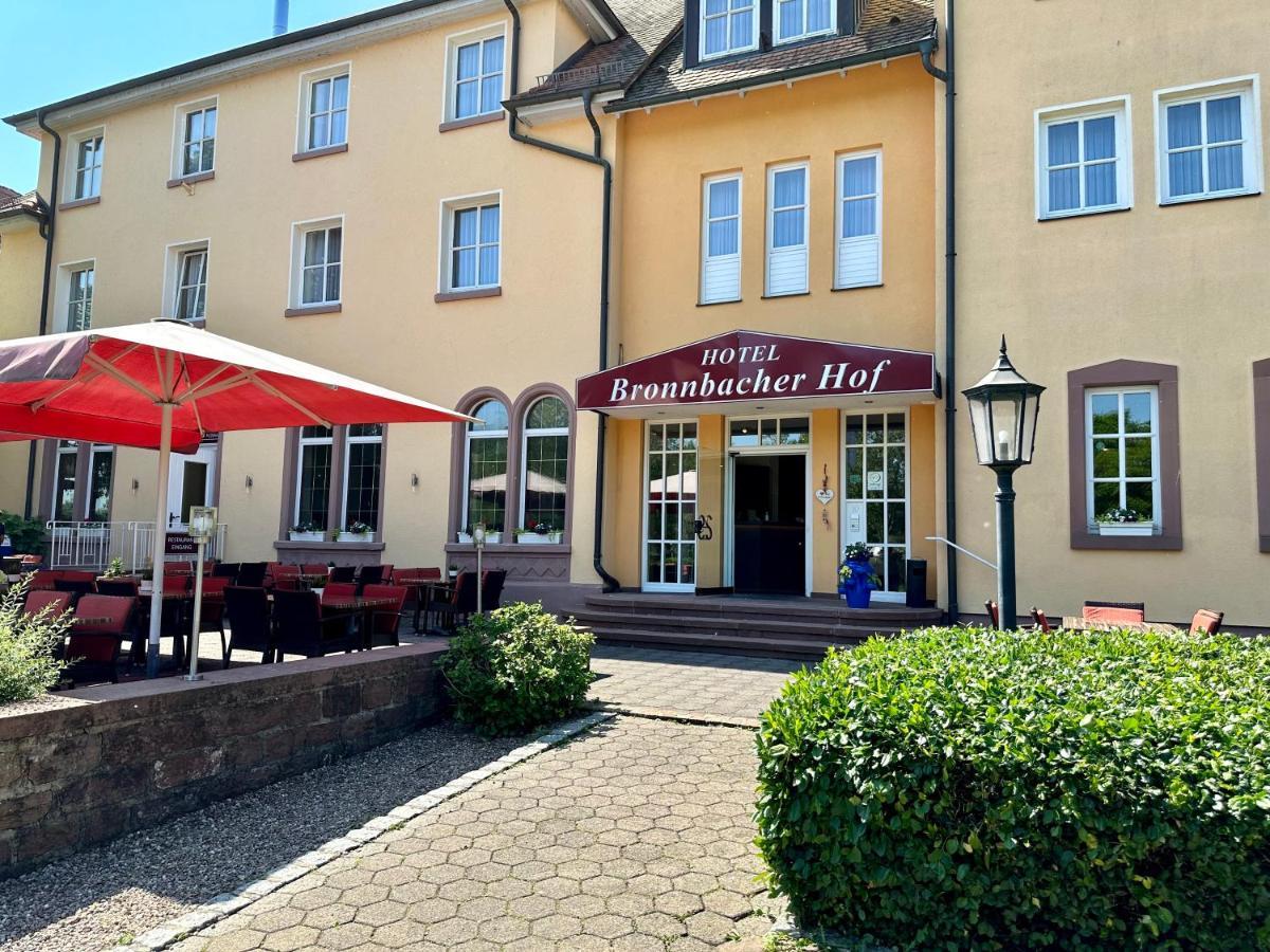 Hotel Bronnbacher Hof Вертхайм Екстериор снимка
