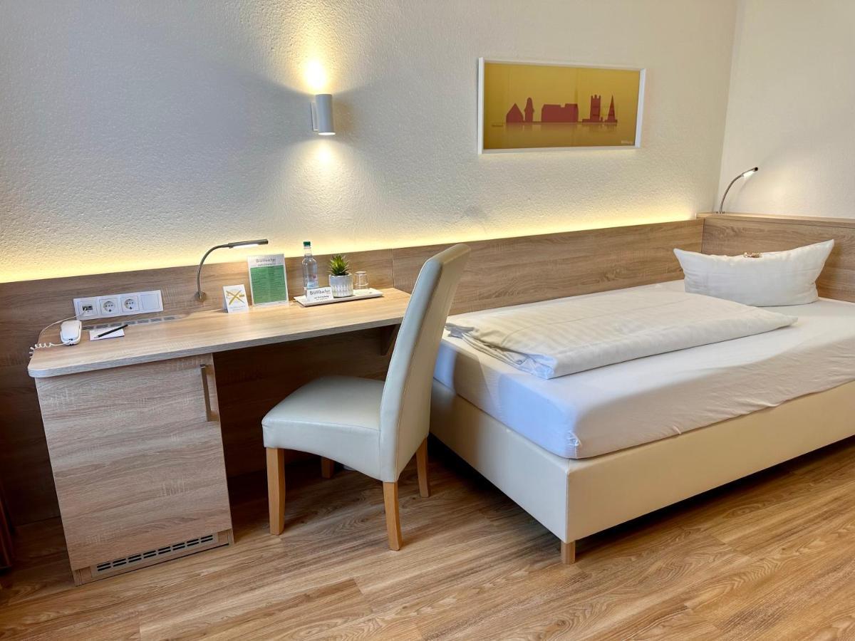 Hotel Bronnbacher Hof Вертхайм Екстериор снимка