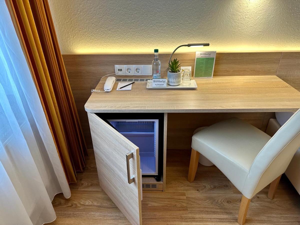 Hotel Bronnbacher Hof Вертхайм Екстериор снимка